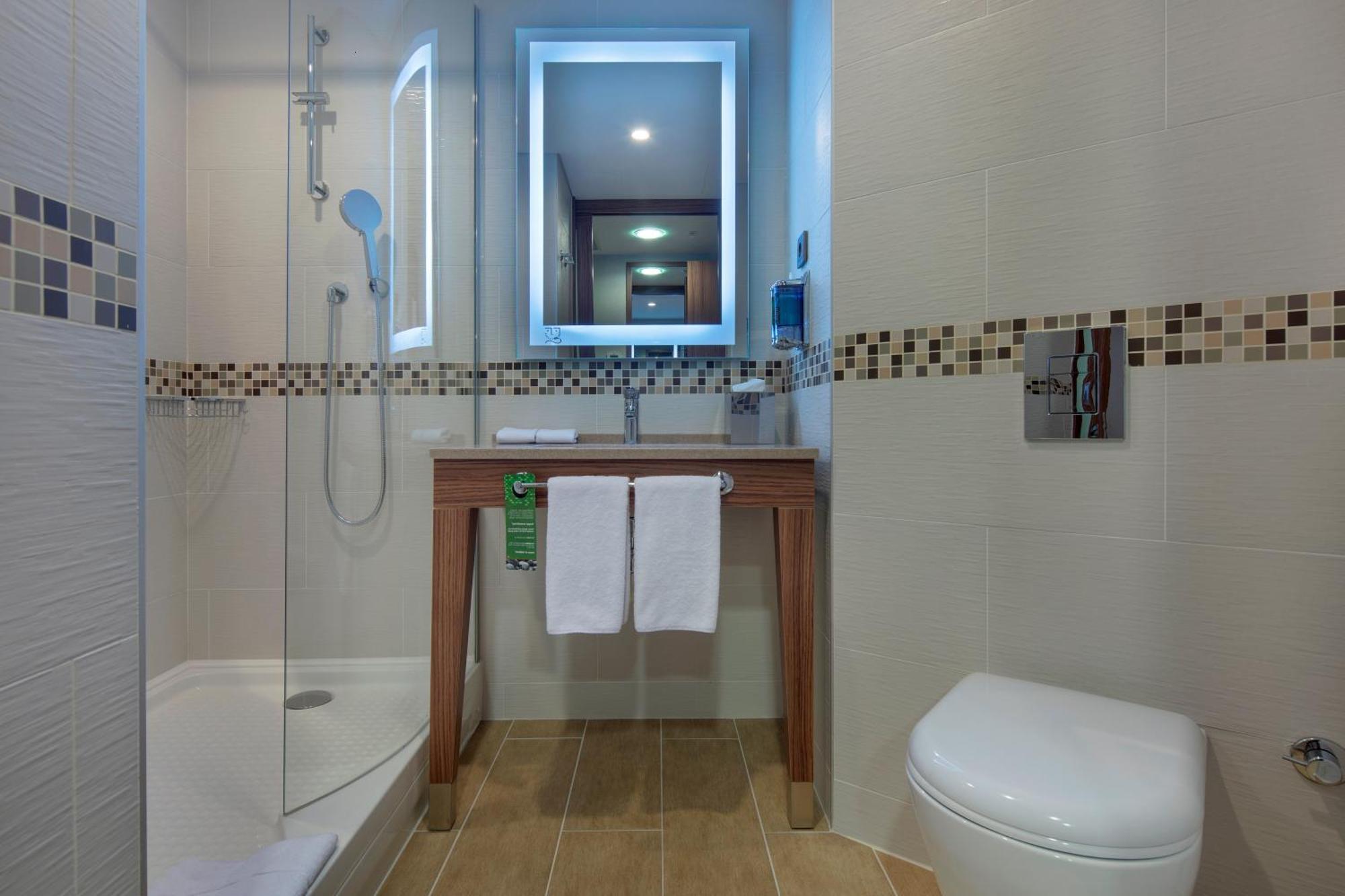 Hotel Hampton By Hilton Istanbul Kayasehir Esterno foto